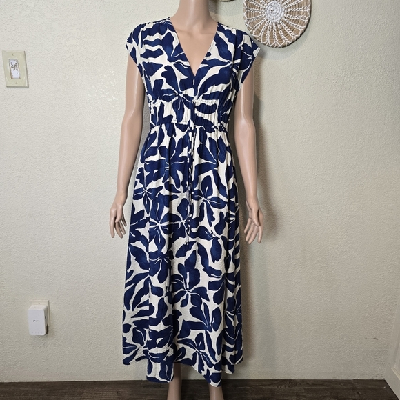 MNG  Long Printed Dress A-line Design Print V-Neck Short Sleeve Ruched Waist - Picture 4 of 12